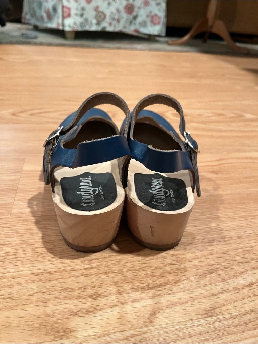 Sandgrens Leather Ankle-Strap Clog Mules in Navy Blue - Picture 5 of 7